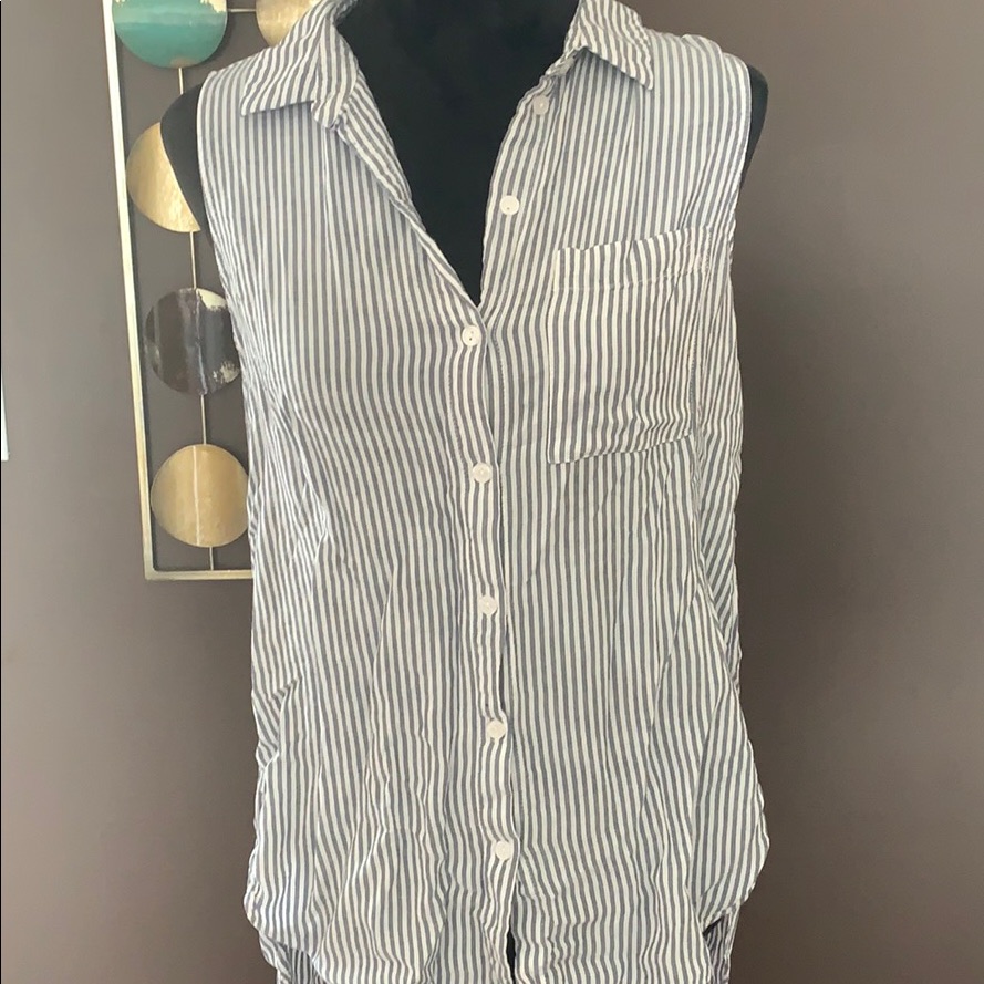 Sleeveless Button-Front